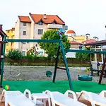 Apartment House Black Sea *
